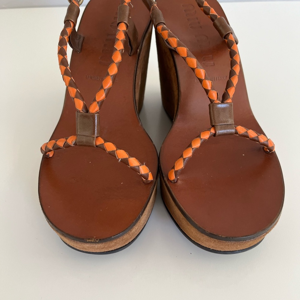 Auth Vtg Miu Miu Suede Platform Heels - image 2